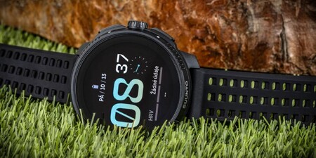 Recenzja Suunto Race – Zawodnik z koronką we właściwym miejscu